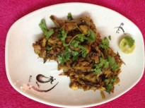 Chicken pichipottadhu / Chicken Burji