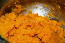Boiled and mashed pumpkin