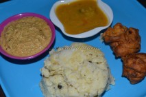 Onion Fritters / Vengaya Vadai with Small Millet Pongal