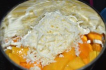 Mangoes and grated paneer