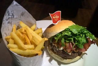 World Burger Tour - Hard Rock Cafe, Bangalore, India