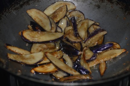 Sweet and Sour Brinjal Pickle recipe / Eggplant Pickle recipe / Kathirikai Urugai Recipe